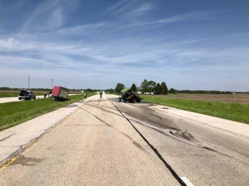 MachineryPete's tweet photo. So sad...Macomb, IL farmer Tim Sullivan, age 64, killed yesterday afternoon in traffic accident on US 67 north of Macomb, driving JD 4430 in right lane, hit from behind by truck. Truck driver charged w/ "Failure to reduce speed". Tim is cousin of Sullivan bros. w/ @bidsullivan https://t.co/2bE163zcy7