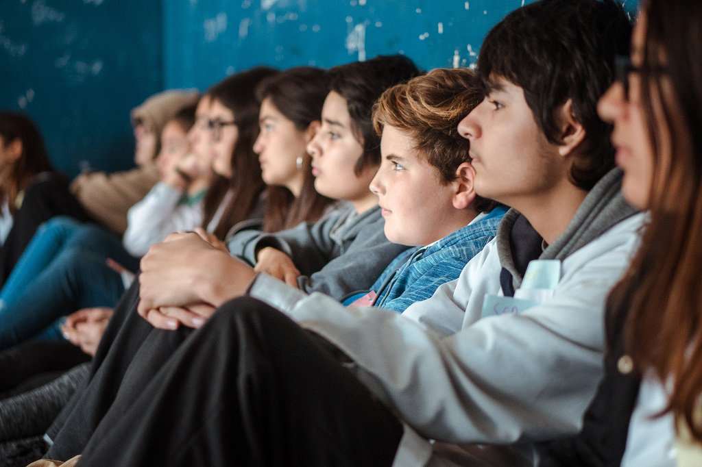 accionONGD's tweet photo. 📣 @accionONGD y la Escuela Técnica de Ayacucho iniciaron el primer #ClubTED de la ciudad. Enterate de qué se trata en esta entrevista a las facilitadoras del programa, Ana Inés Cabretón y Mariela López. (📷 Marcelo Tolosa) 👉 https://t.co/0Av7GtoC3t https://t.co/8MCuW4Knvm