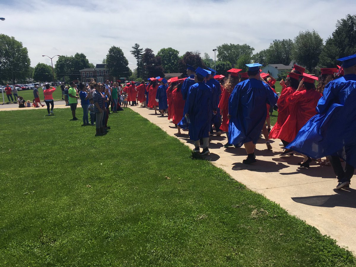 Finished the senior walk at the primary this afternoon! #LoveOurSchool #WestIsBest #WNHS #Chargers