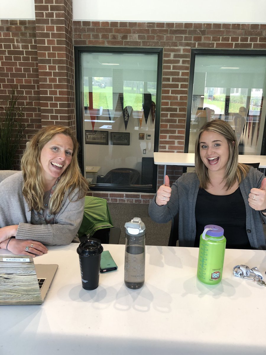 AOG16's tweet image. Peer to Peer Math Study Sessions @TCSBears are underway! Great student-led initiative:) 👍#TCSProps #yougotthis #exams2019