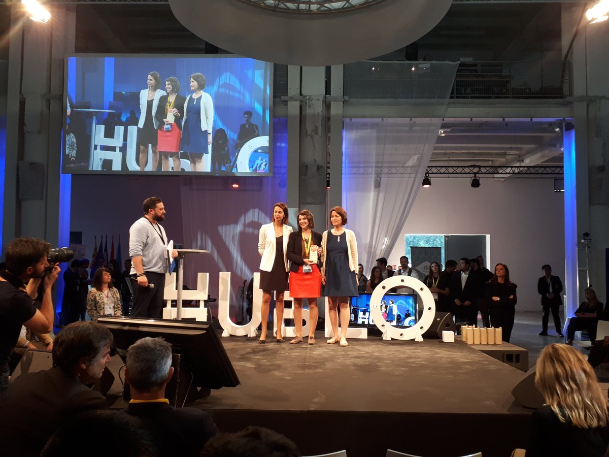 #hublofestival #festivaldesjeunesentrepreneurs
<a href="/OziriSante/">OZ'IRIS Santé</a> reçoit le Prix du Entreprendre au service du client remis par <a href="/SanteVet/">Santévet</a>, <a href="/CCILYONMETRO/">CCI LYON METROPOLE</a> et <a href="/EDFofficiel/">EDF</a>

#prix #startups #entrepreneurs #serviceclient