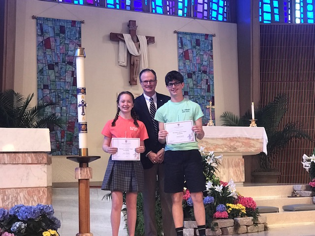Congratulations to our 2019 Msgr. James E. Pieper Scholarship recipients! The Msgr. James E. Pieper Scholarship Endowment Fund offers scholarship assistance to graduating 8th grade students of St. Clement of Rome School to attend a Catholic high school.
#rcfstl #CatholicSTL