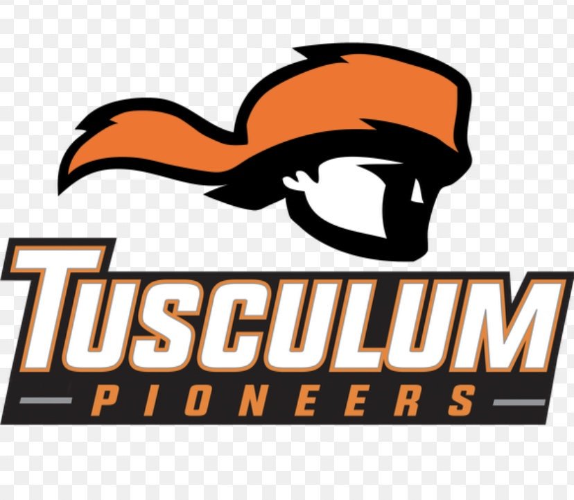 jaLon_hudgins2's tweet photo. Thankful to receive my first offer from Tusculum University!! Thanks @TUCoachEdwards for the offer!! @CoachHooksHT #PioneerUp #WeDifferent https://t.co/V65jRdmIkT