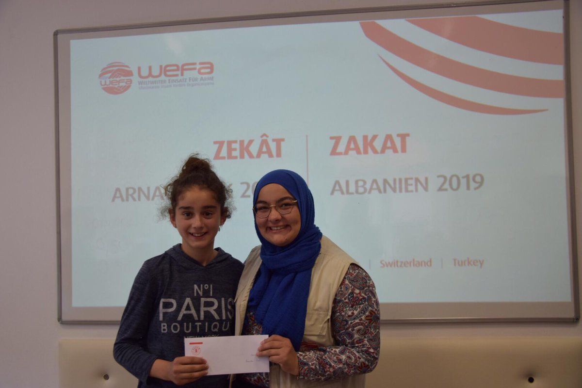 wefaorg's tweet photo. #Arnavutluk'taki #yetimlerimize harçlıklarını, #bayramlıklarını ve #zekâtlarını ulaştırdık.

💻 Web: https://t.co/QSnTtTPYWc
📞 Tel.: +49 221 880 64 80
📲 WhatsApp: 0049 178 325 62 07
#Ramadan2019 #Ramadan #Ramazan2019 #Ramazan #KardeşPayıYapalım https://t.co/BgK3FwSOZd