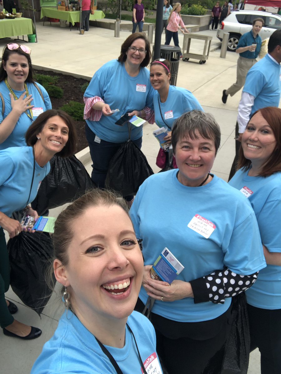 TheTweetSheep's tweet photo. Indiana foster kids deserve your support! @IndianaDCS #TrashTalk https://t.co/2E5LS3qDYs