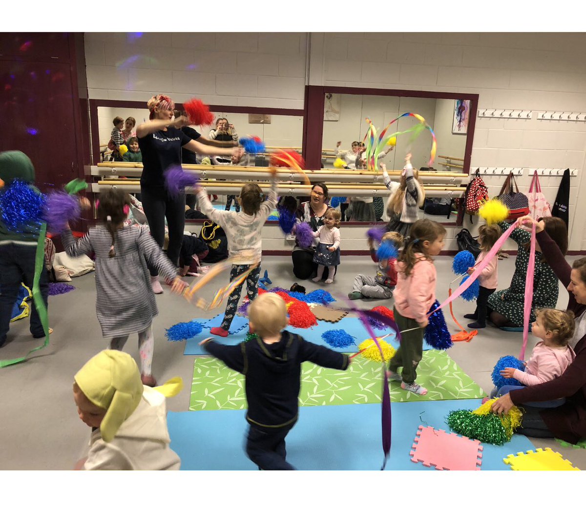 boogie-babes*generations tweet media