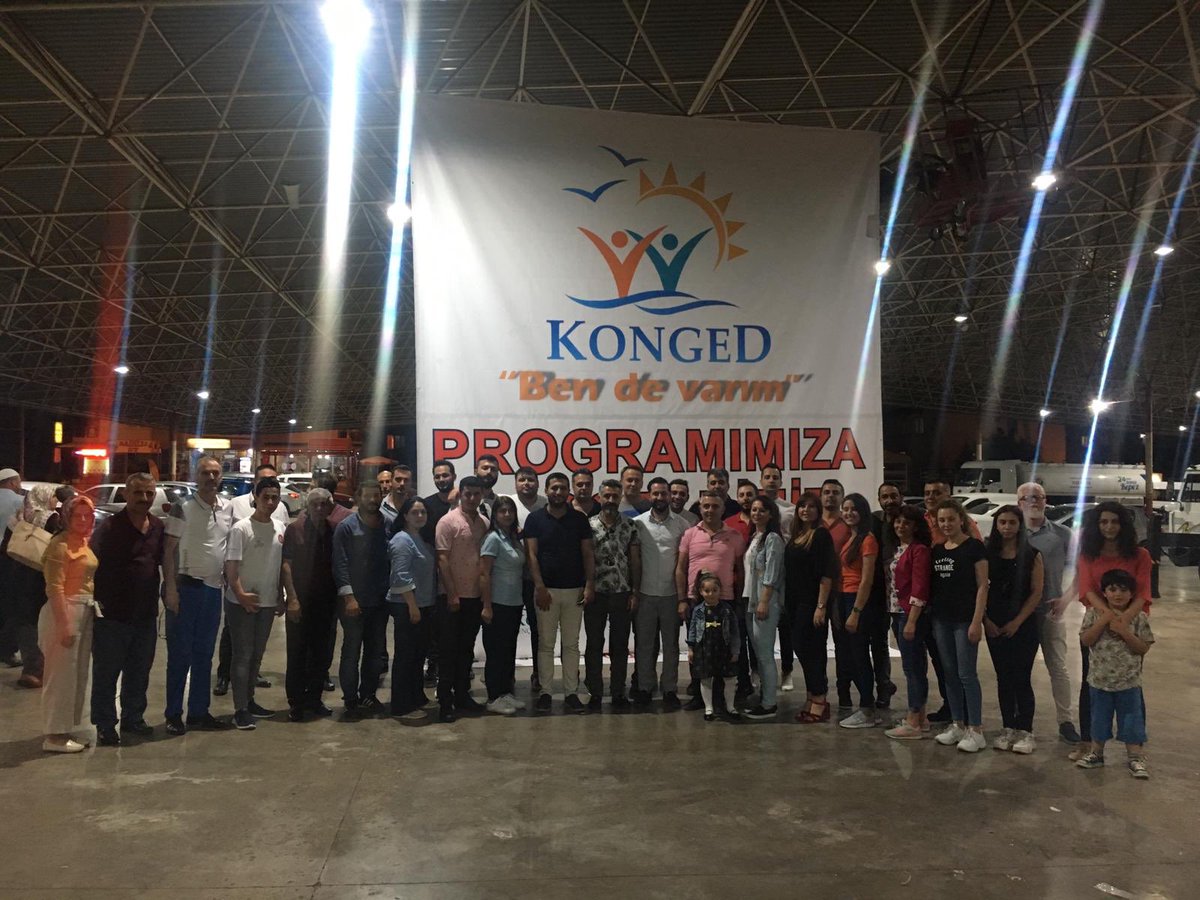 alperalveroglu's tweet photo. KONGED’imizin iftar davetinde, Kepez/Altınova mahallemizdeydik.

Başkanımız Alihan Kansu ve dernek yöneticilerimizi tebrik ederim, hayırlarının kabulü duasıyla 🤲🏼 

@KONGEDorg @KansuAlihan https://t.co/Z8T3n1ZLOC