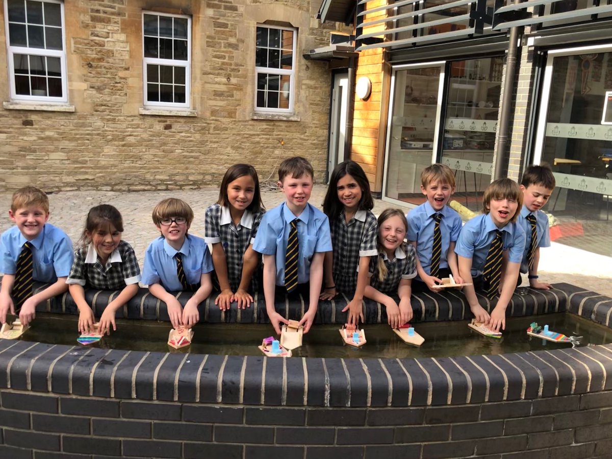 BBPrepTED's tweet photo. Engineering Club Paddle Boats completed today and fully tested! #BBPrepTed https://t.co/nsptVviZen