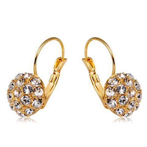 Female Earrings(Gold) going for GH ₵35.60 only
#1PairElegant #DiamondFashion #for women #18Kgoldplated
#shoppingonline #dzakiesonline #dzakies.com
call/whatsapp #dzakies 0209075100 to buy
#payb4delivery