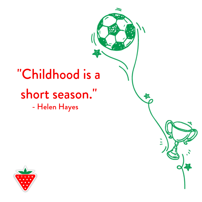cilekusa's tweet photo. It goes by so fast. Soak up every moment. Even those tiring ones carting them back and forth to sports. 😉 https://t.co/DoU5jgWoAN