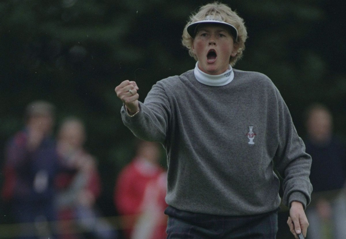 SolheimCupEuro's tweet image. "It was bedlam after that, and I think that’s what put the Solheim Cup on the map."

Laura Davies remembers the first European win well 😍

Who's backing Team Europe when it returns to Scotland this year?󠁧󠁢󠁳󠁣󠁴󠁿 🇪🇺

#ThrowbackThursday to 1992 ➡️ buff.ly/2X22Fvt