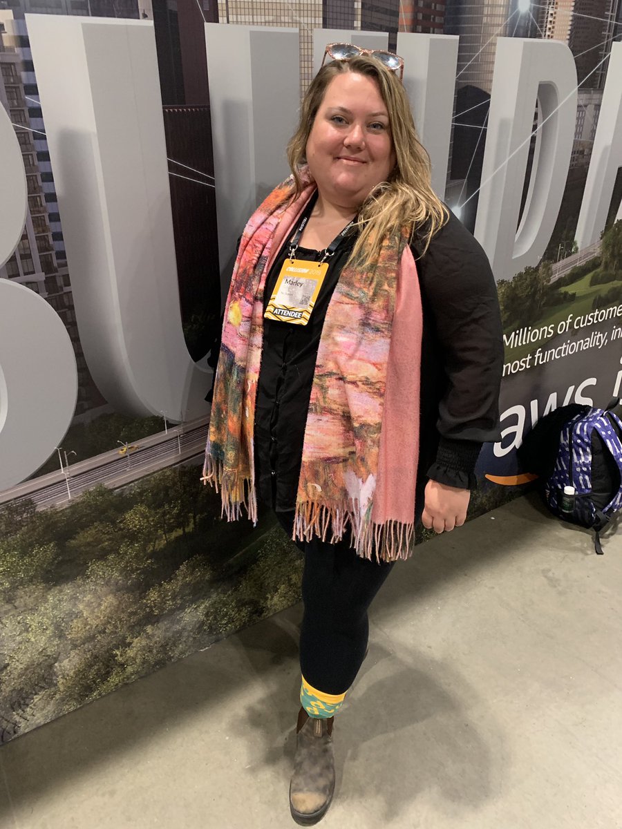 megbutton's tweet image. #ConferenceStyle w/ @MarleyTufts #CollisionConf