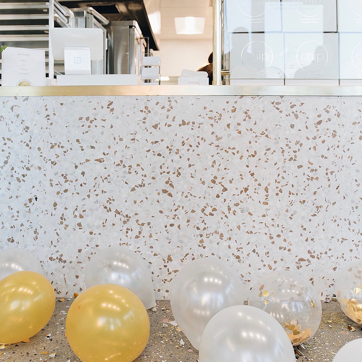 concretecollab's tweet photo. woohoo! HD + ICFF are over and we can breathe! 🎈 // so much fun catching up with friends + colleagues and so buzzed with new projects + collaborations - stay tuned @chipcookiesco  #concrete #concretetiles #terrazzo #terrazzolove #terrazzotiles #concretecollaborative https://t.co/ZS0o54ZQAp