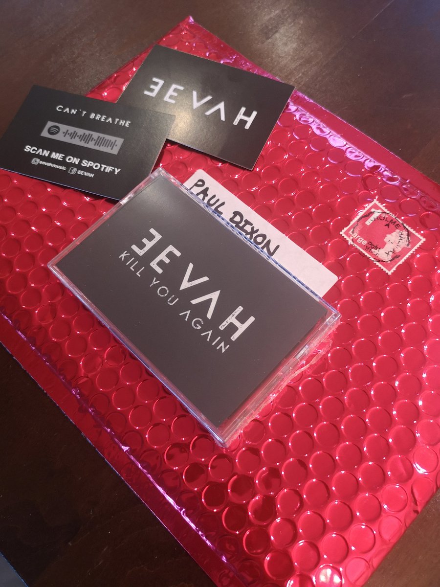 pdicko67's tweet photo. I do love a cassette 😁 @eevahmusic thank you for this beauty. Ace red envelope too 😮
#killyouagain #cassette https://t.co/SlZ4s3N2oJ
