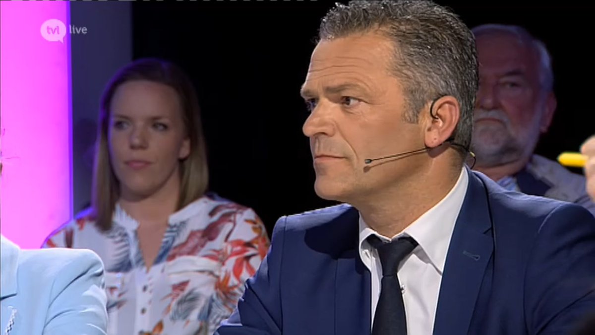 .<a href="/LodeCeyssens/">Lode Ceyssens</a> in <a href="/TVLbe/">TV Limburg BE</a>: "We moeten eens stoppen met Spartacus een shoppinglijn te noemen. Het gaat over 3 lijnen met goede overstapplaatsen die zorgen voor een snelle en efficiënte verbinding door heel Limburg" <a href="/hbvl/">HBvL</a> #dewegvooruit #kies19 #limburgkiest