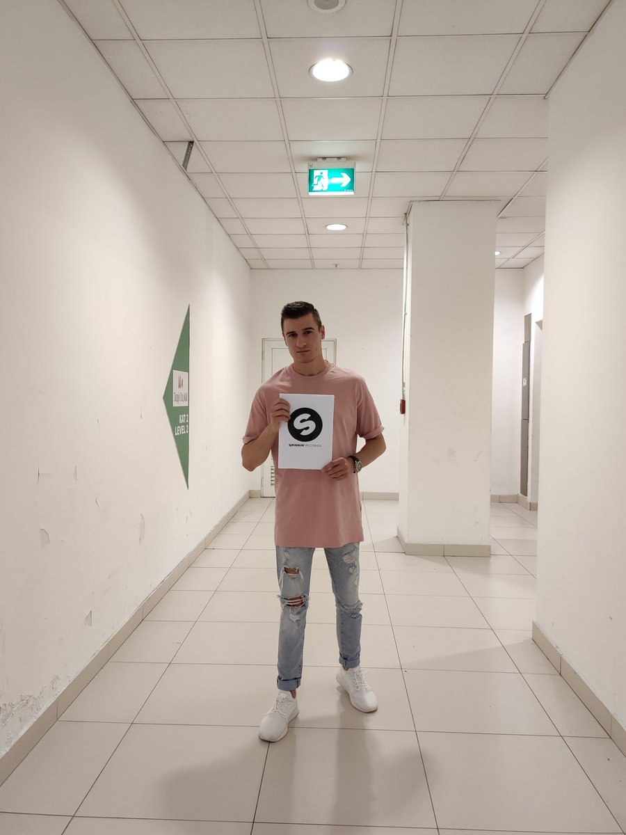 Galoski tweet media