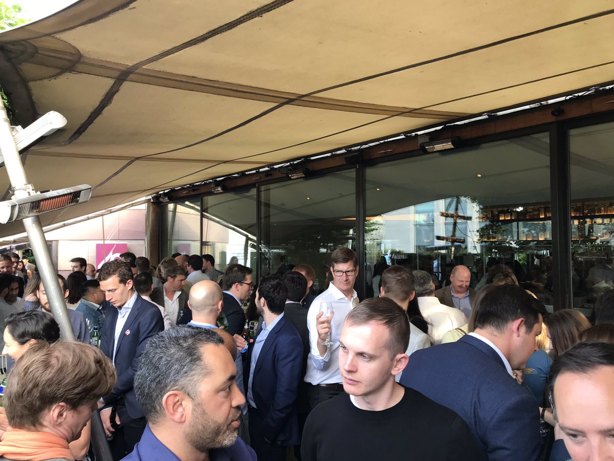 ElsevierSfwt's tweet photo. Party time! https://t.co/jBwLeGLc8b