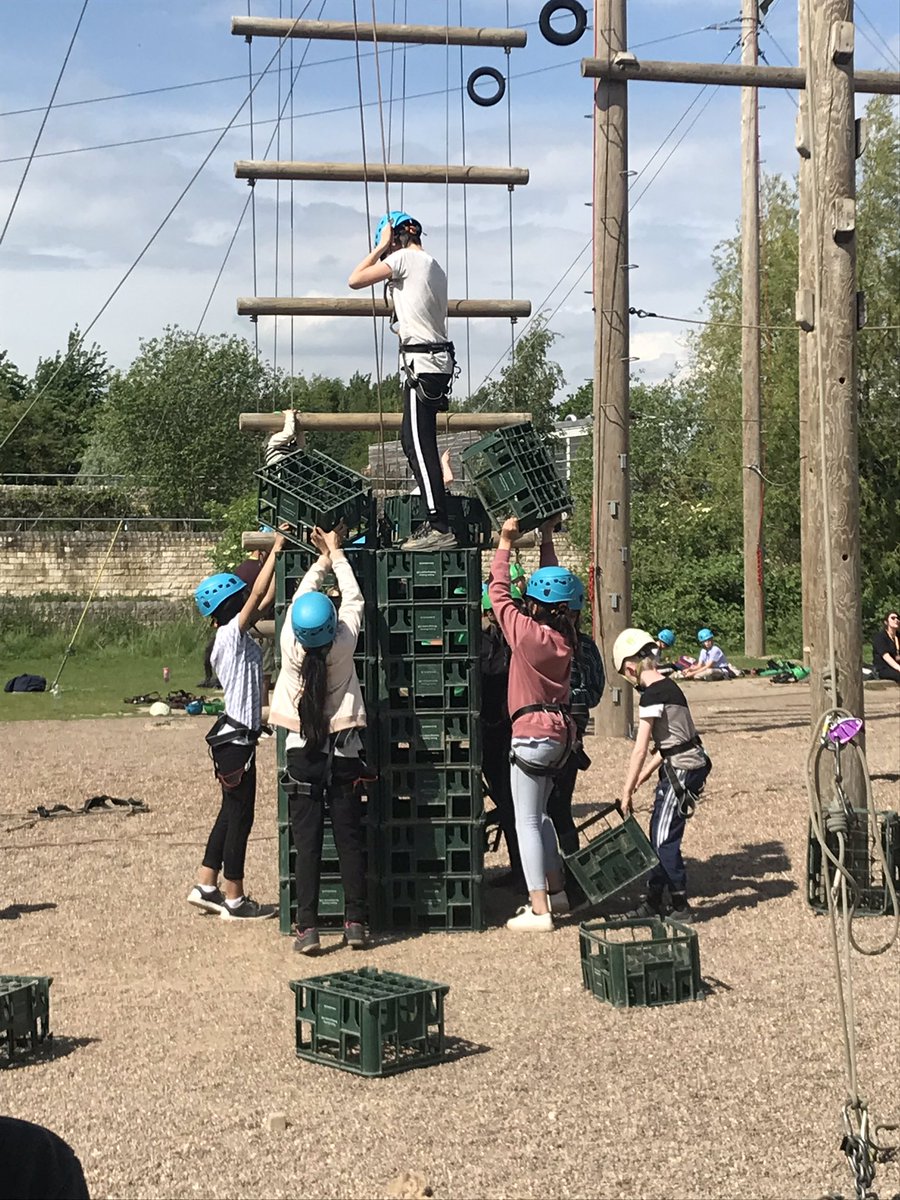 BVCSchool's tweet photo. Teamwork and destruction. Children have enjoyed climbing crates today and then kicking them over! #cratefun #timber https://t.co/BbPYvotNx6