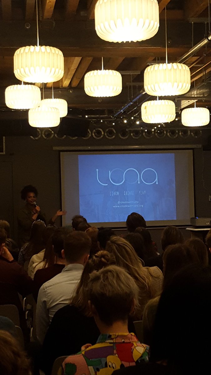 PechaKucha_MCR's tweet photo. Listen, create and play with @createwithluna #PKNMCR27 https://t.co/AEgCM61kEz