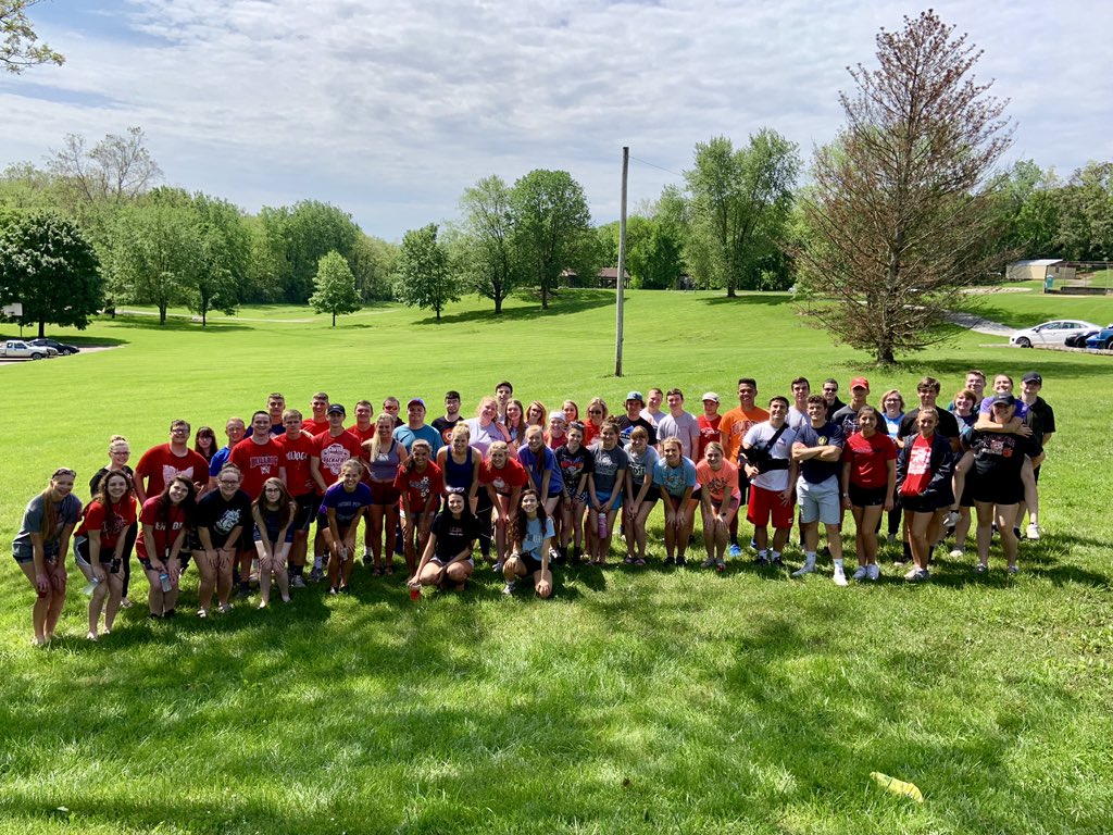 Milton_Union_HS's tweet photo. @MUHS2019 https://t.co/7L1khVuZYd