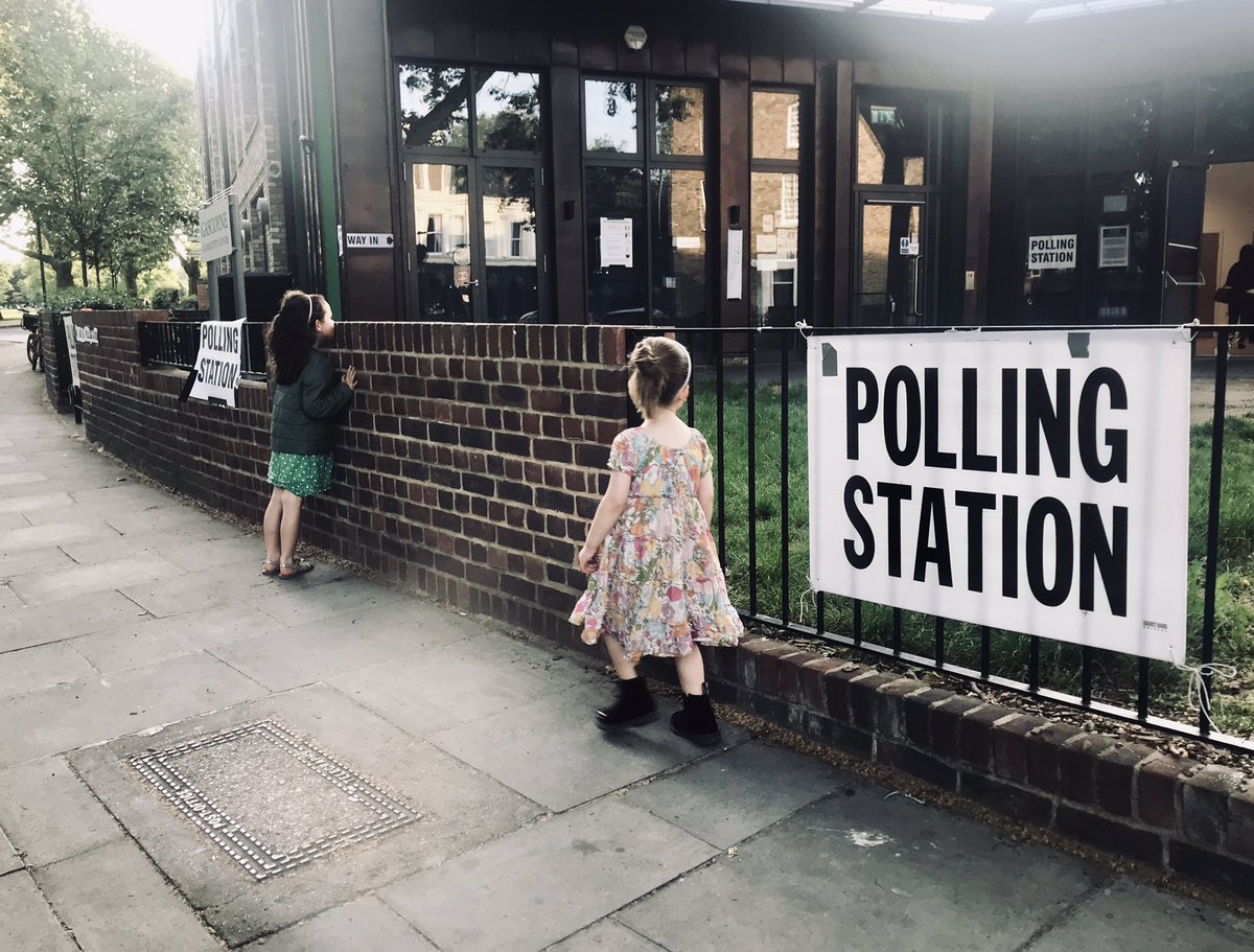 lara_kinneir's tweet image. #VoteForYourFuture #VoteForTheirFuture