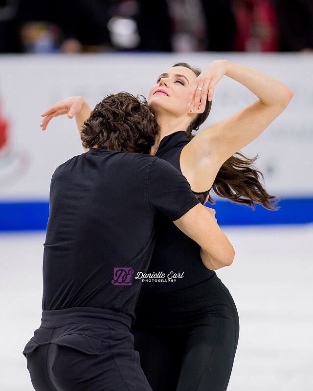 “Loving you feels like several lifetimes of longing finally given life in this lifetime.” 💜✨#tbt #virtuemoir
📸: <a href="/DanielleEPhoto/">Danielle Earl</a>