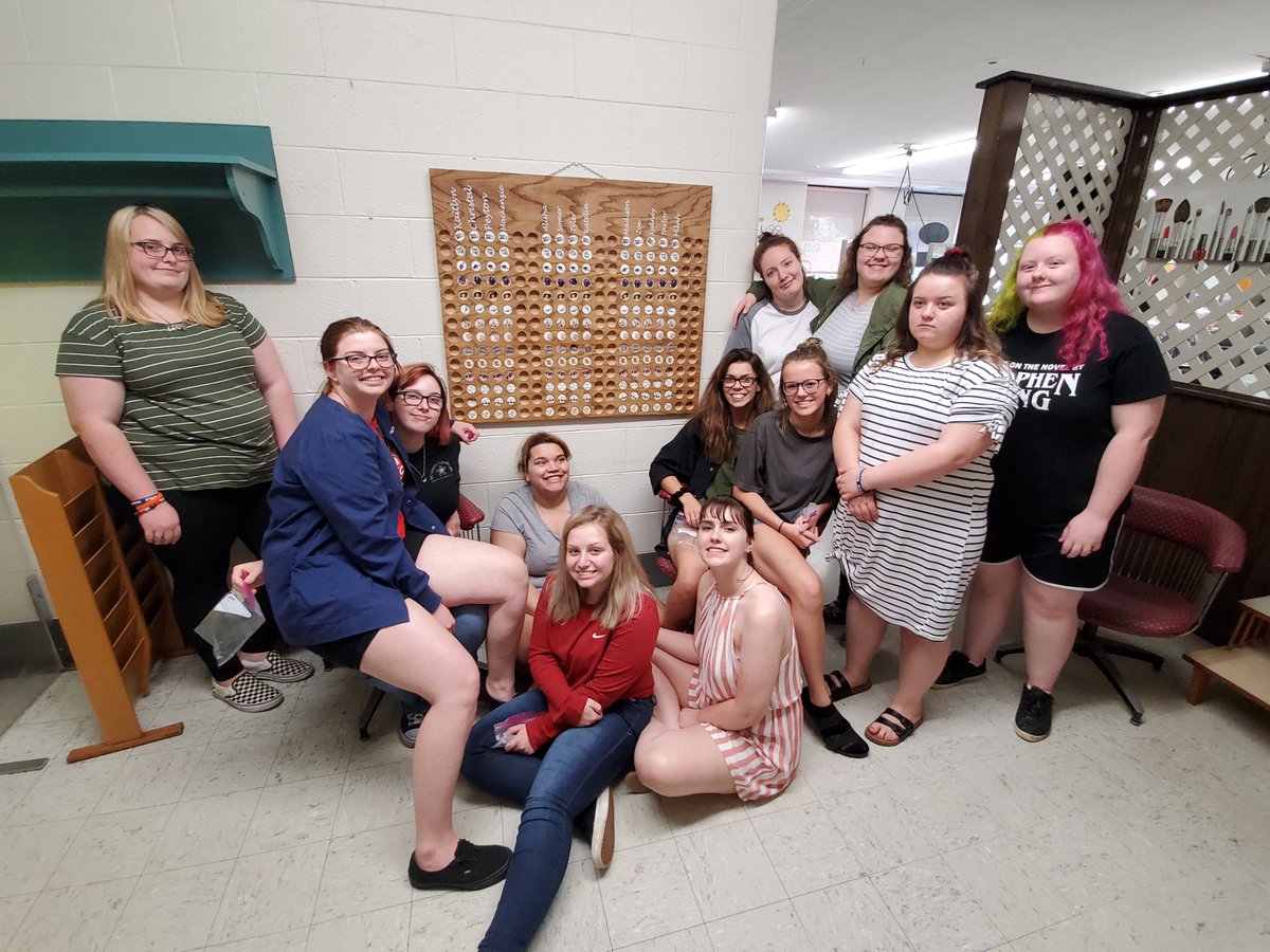 GalesCosmetology tweet media