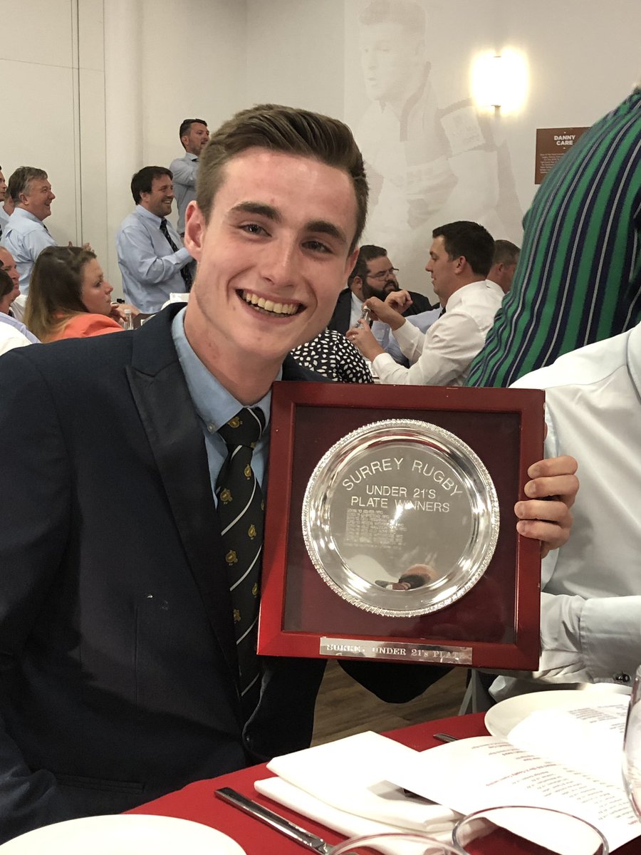 badger_serfc's tweet photo. Surrey rugby dinner awards and well done to Sutton and Epsom RFC never seen so many trophies collected by one club!!!!#suttonandepsomrfc #rugby #EnglandRoses #RFC #suttonrugby #rugbyunited #RugbyFamily #rugbyunited https://t.co/gSECMqfnyg