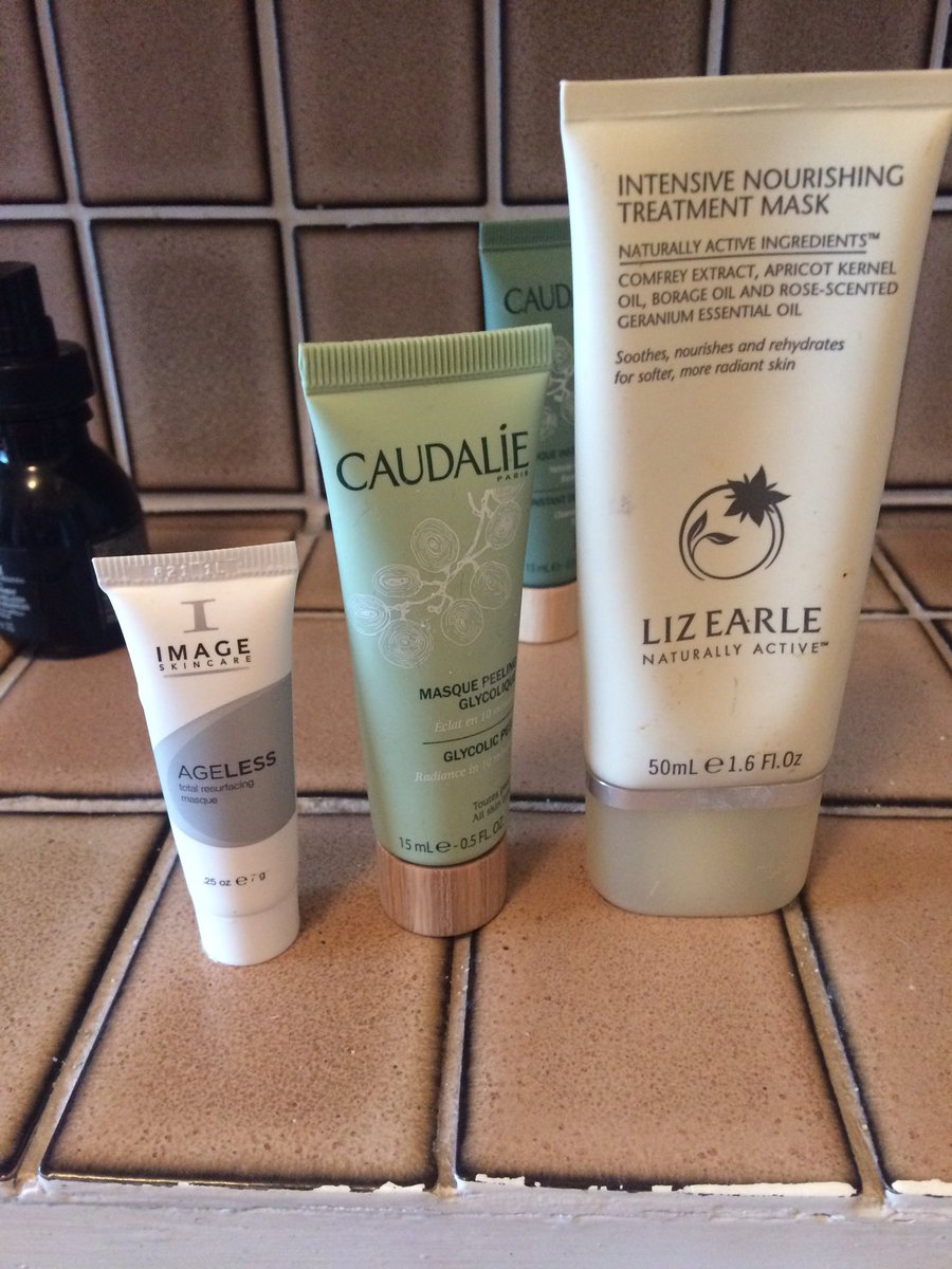 shaunahair's tweet photo. Doing a little #minifacial @imageskincare @caudalie @lizearlebeautyco #thursdays #nightin #skincare #worthit #glowingskin #treatingmyself #headdalkey #skincareroutine #facemask #tenyearsyounger https://t.co/0G7Nbmv1HD
