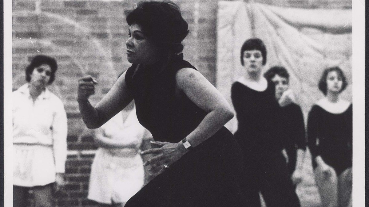 mohistorymuseum's tweet photo. As a teacher, #KatherineDunham dedicated herself to educating the whole person, not just the dancer’s body.

Meet the woman who created the #DunhamTechnique and mentored countless children: https://t.co/8pqzmvKkXF https://t.co/Y0DVsFDz6p