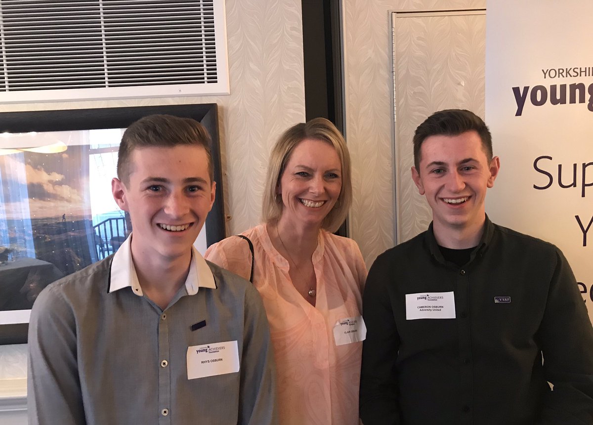 ClairOsburn1's tweet photo. With @osburn_cameron and @YorksAchievers launching The Yorkshire Young Achievers 2019. A great evening. #getnominating https://t.co/vHZ0qaD5Oi