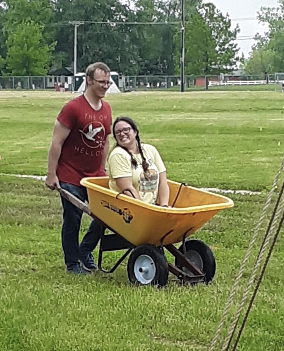 SCAMidrealm's tweet photo. Sub-par weather can make for great stories. In a few years, Duke Carrier Wheelbarrow Delivery or the Pelican Express delivery will be legendary #mysca #mk50 #midrealm https://t.co/Sy8wmacm6I