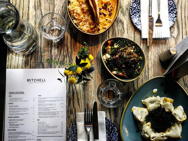 Did you not hear?!

We now have a #vegan and #vegetarian menu! 
Head over to our website to check it out!

#veganscotland #standrews #homeofgolf #alternativefood 

To book a table - 
01334 466970
or 
mitchellsdeli.co.uk