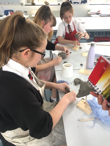 MVM_school's tweet photo. Just a few more photos of the Arts leaders in their clay tutorial. https://t.co/Rvva3GqSft