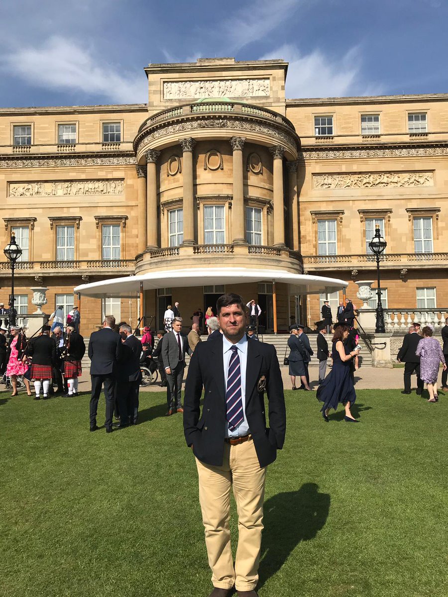 M4MHA's tweet photo. Lovely day at the Queens garden party at Buckingham palace, weather was great and Kerry got some nice pics with the celebs 😁 thank you The Not Forgotten Association for the kind invite #Poshfood #TimewithmyWife #FeelingWanted https://t.co/HXAF9p7uRQ