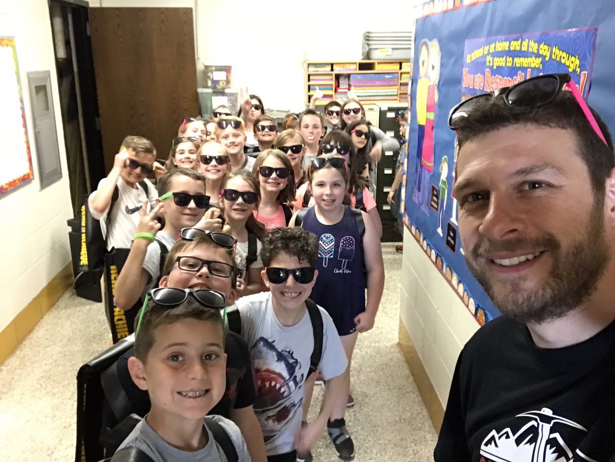 Ready for clap out. Loved every minute I got to spend with this group! #mrb <a href="/ChardonSchools/">Chardon Schools</a>
