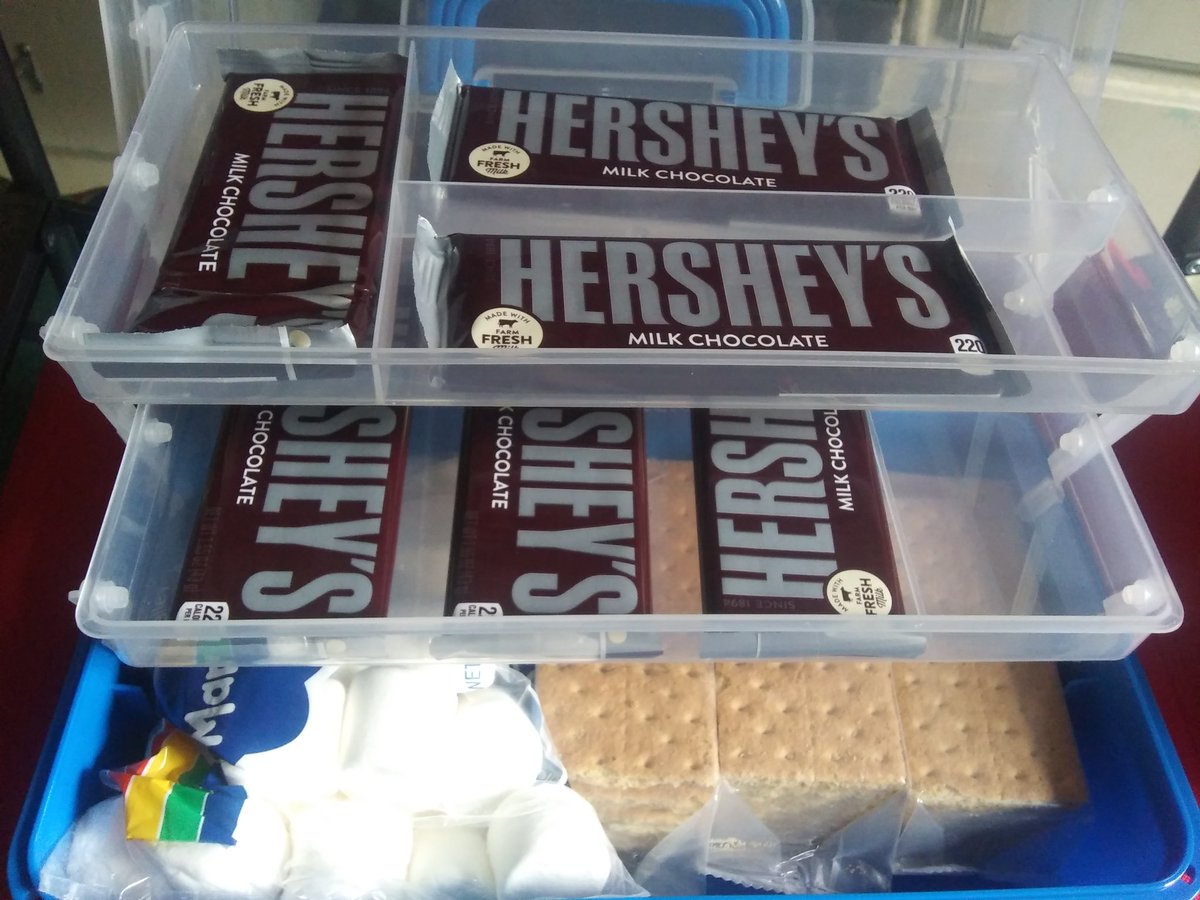 whos_that20's tweet photo. Awesome Smores caddy!
https://t.co/v99hLsds8O
#sumpri #smores #smorescaddy #camping #outdoors #marshmallow #marshmallowforks #hersheys #grahamcrackers #firepit #marshmallowsticks #smoresbox #makingsmores #gotitfree https://t.co/009fAeG7Ms
