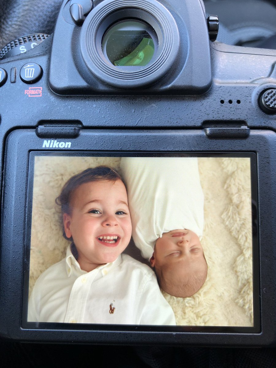 EdytaGrazman's tweet photo. Awwww ❤️#backofthecamera #babyphotography https://t.co/R3QJzL2SE4