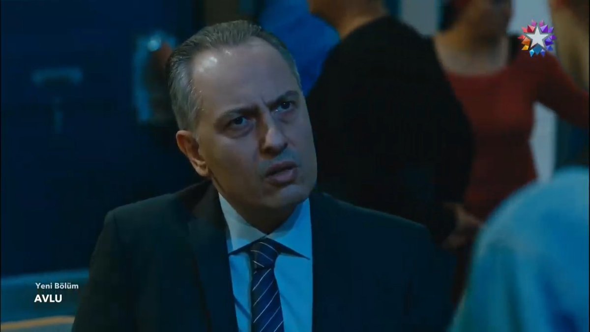 DiziciBagyan's tweet photo. -Neyin mahkemesi bu?
-Vicdanlarımızın. #Avlu #çıkışyok https://t.co/SQfubC8YT1