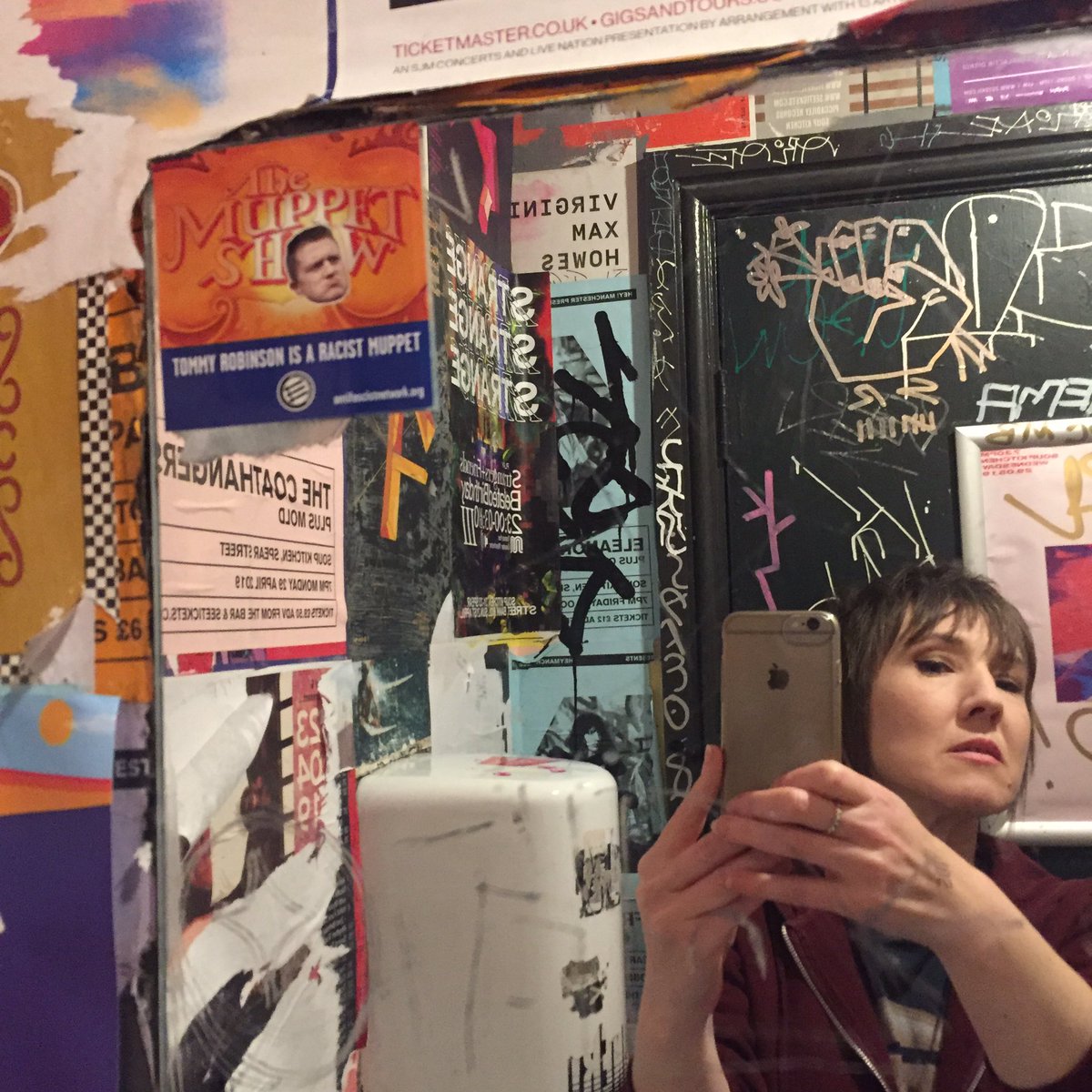 Getting in the mood for <a href="/JaccoGardner/">Jacco Gardner</a> at Soup kitchen ... #TommyRobinsonisaMuppet