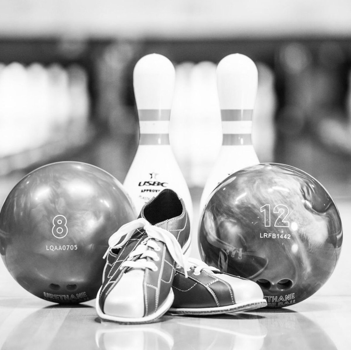 TheMainDistrict's tweet photo. Come have some good old fashion fun this Memorial Day weekend @SoonerBowling! #maindistrictnorman https://t.co/yLTqFf26sM