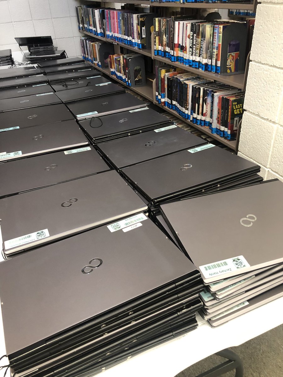 STM Help Desk tweet media