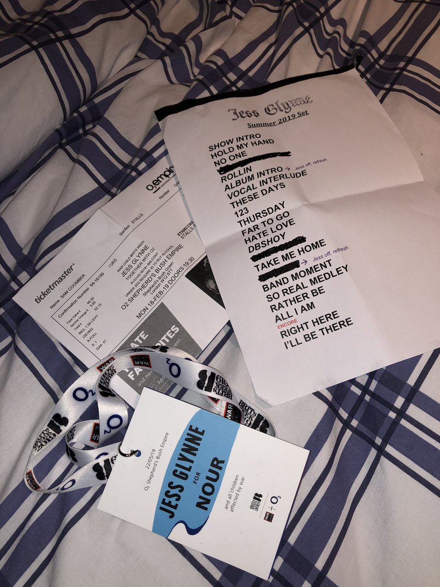 Officialsa1234's tweet photo. Wow wow wow amazing heart warming performance last night from incredible talented @JessGlynne at London @o2sbe love you so much Jess Glynne #alwaysinbetween https://t.co/XCZiwzLqZ3