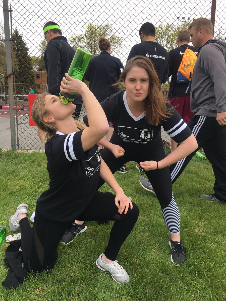 TiffanyFromOSC's tweet photo. Me: give me your best game face.
@RyleeFromOSC &amp; @AlyFromOSC 

#FMWFCorpCup #OfficeSignCompany https://t.co/76tdSYLGzX