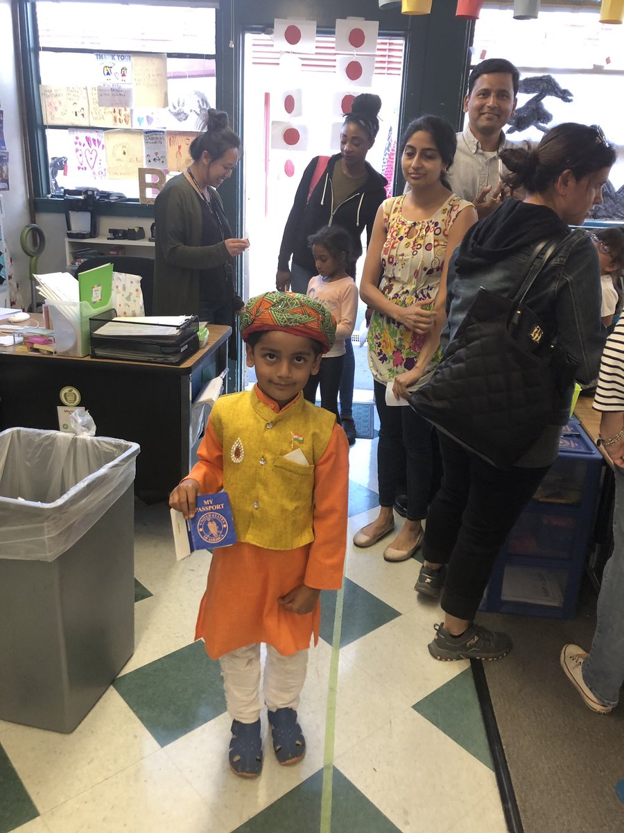 elrinconrockets's tweet photo. Rocket Passport Night! Travel the world in one night! #Culverpride https://t.co/OtAU9iHo8o