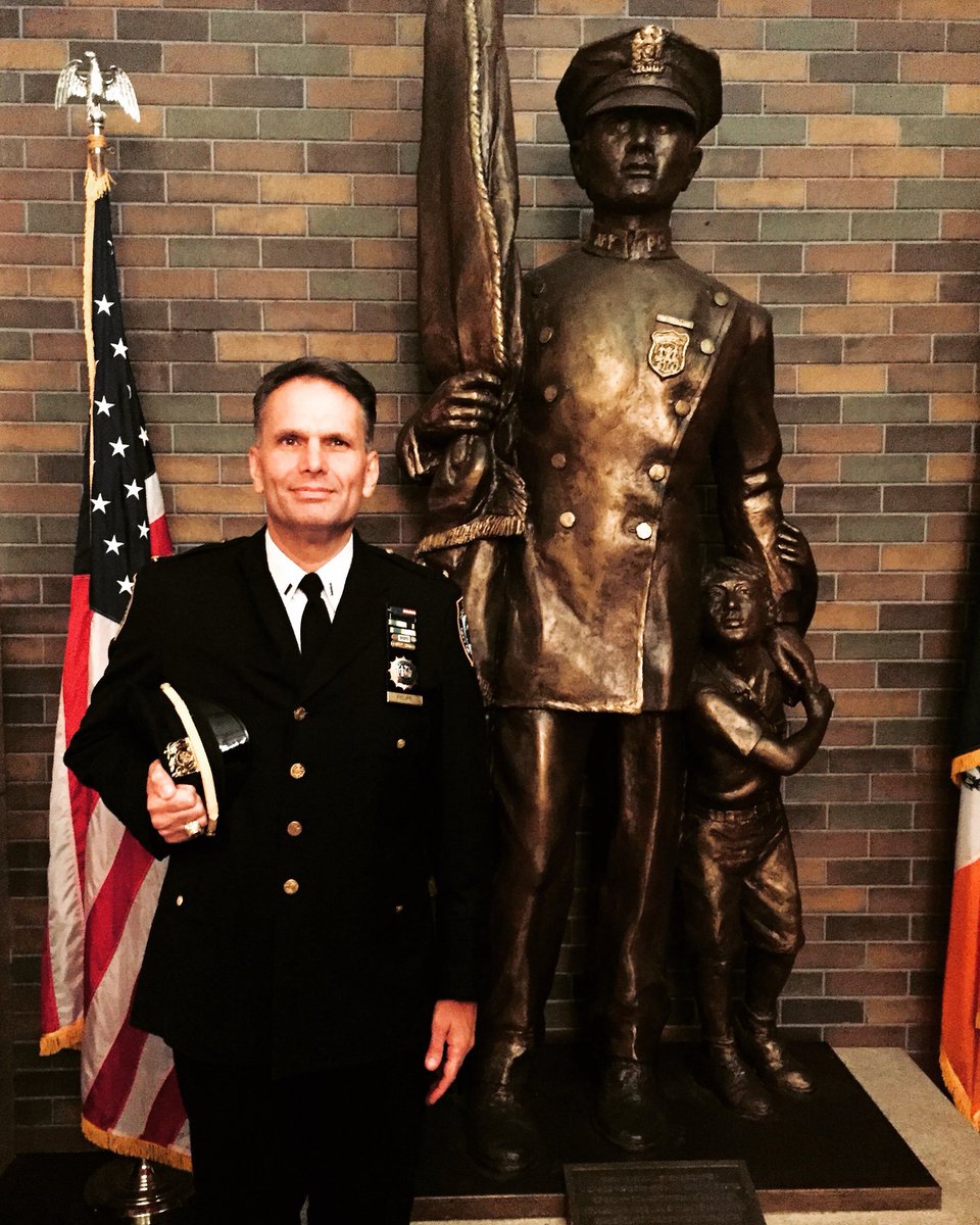 TommyBayiokos's tweet photo. Looking forward to @BlueBloods_CBS to a wonderful upcoming season 10. ~ Mark your calendars! Stay tuned...#SAGAFTRA #Actor #DrumAce #GreekReporter #HitTVShow https://t.co/U2EZr6FKKS
