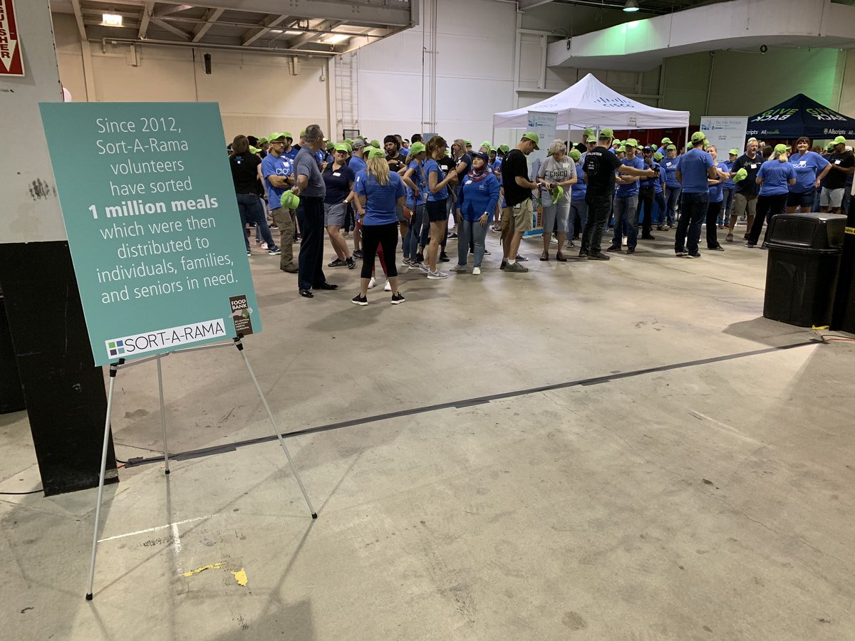dschwartzburg's tweet photo. Had a great morning with fellow eager volunteers packing meals to fight hunger at the @foodbankcenc #sortarama event. Thank you @CiscoCSR and all the other companies and volunteers! #noonegoeshungry #wearecisco #lovewhereyouwork #bethebridge https://t.co/6kvk3tPCuL