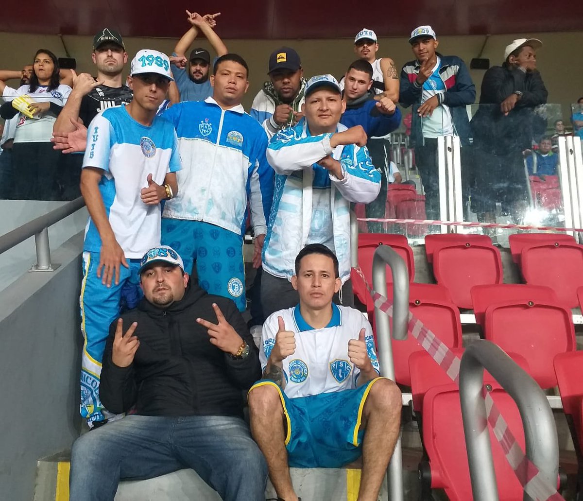 A batalha só acaba quando o acabarem os 180 minutos.. .

A MAIOR DO NORTE presente no estádio Beira Rio, apesar da distância sempre estaremos apoiando. 

Agora o Papel da Fiel e lotar o Mangueirão e acreditar que juntos podemos reverter o placar. 

Pra cima <a href="/Paysandu/">Paysandu Sport Club</a>