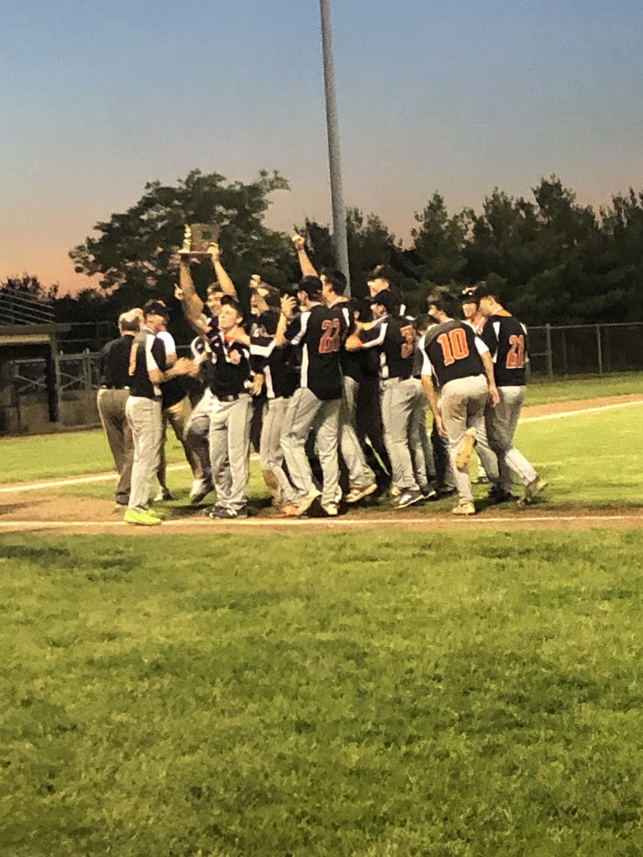 Malutic Live tweet media