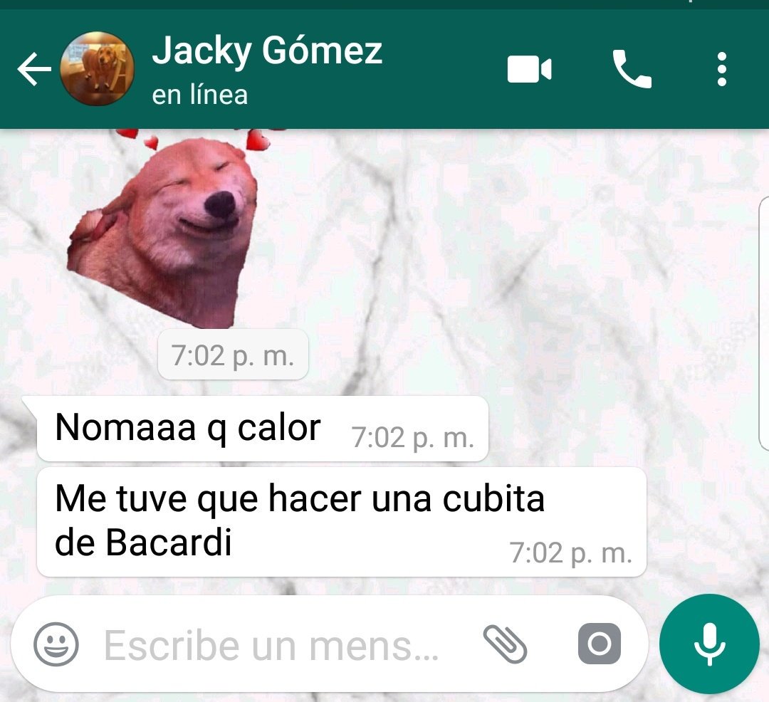 ChaviraMafer's tweet photo. Calor nivel cubita de bacardi 😂🎉 https://t.co/xl4PRf0bm0